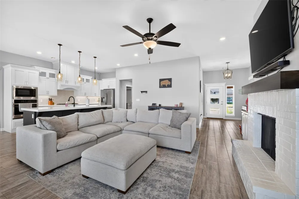 8728 S Joliet Street Broken Arrow, OK 74014