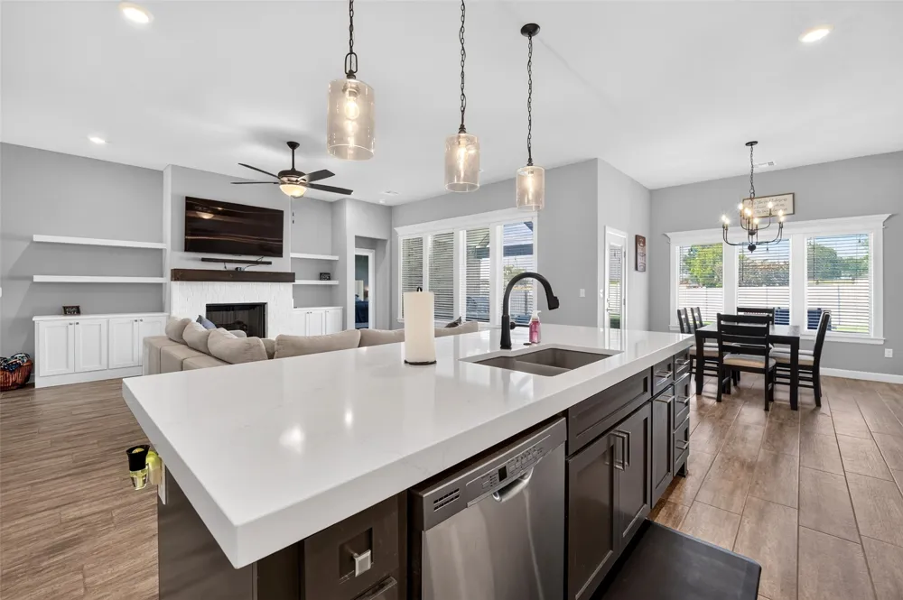 8728 S Joliet Street Broken Arrow, OK 74014