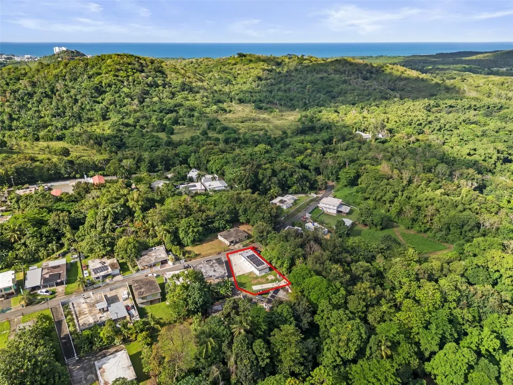 228 BO. PITAHAYA Luquillo, PR 00773