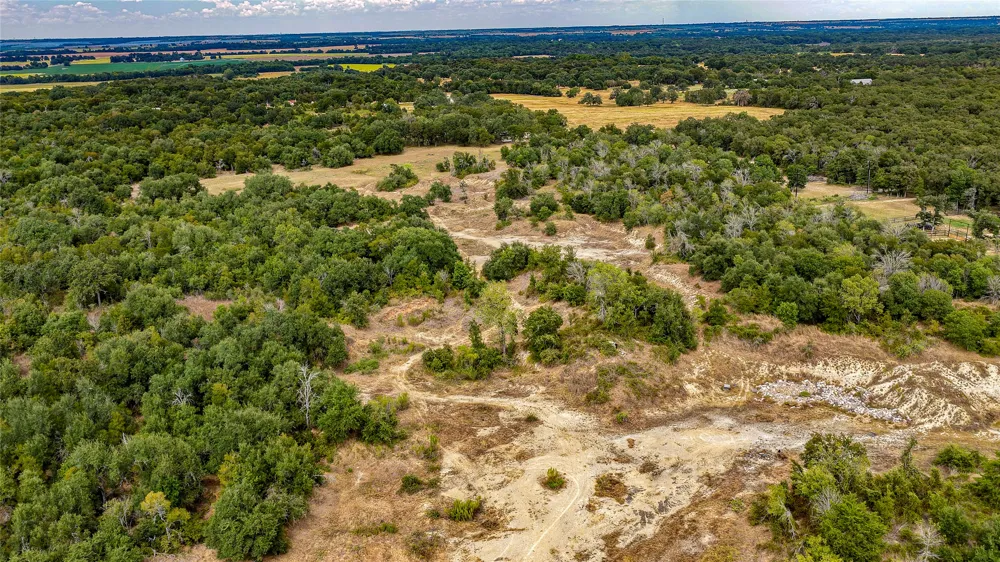 CR 405 Buckholts, TX 76518