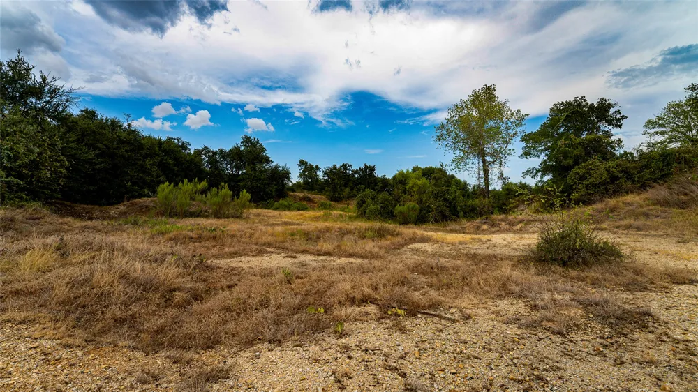 CR 405 Buckholts, TX 76518