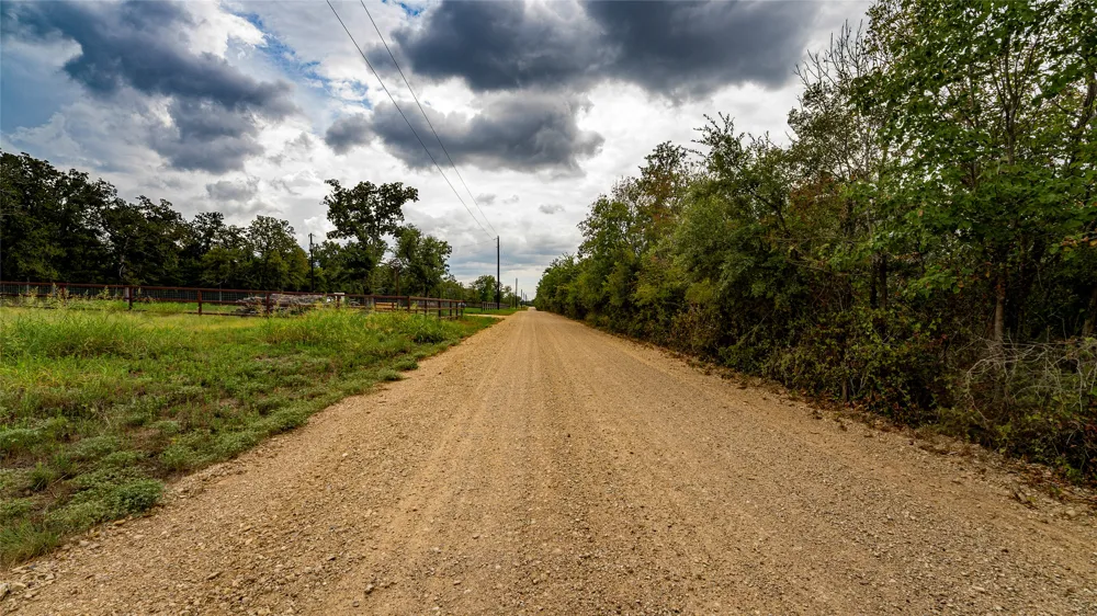 CR 405 Buckholts, TX 76518