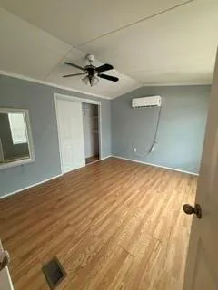 811 6th Avenue San Leon, TX 77590