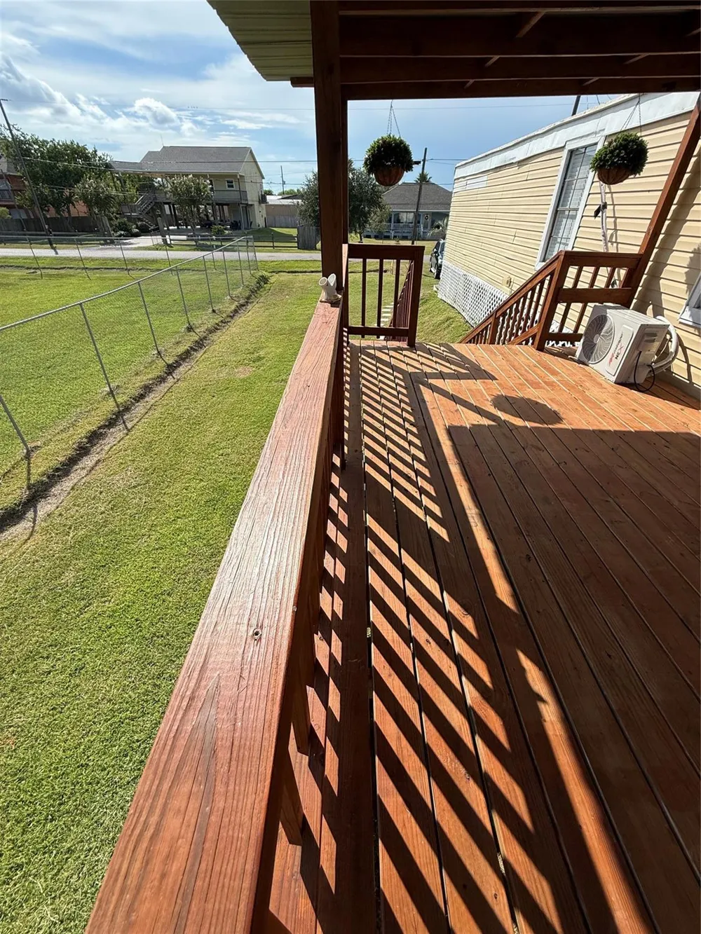 811 6th Avenue San Leon, TX 77590
