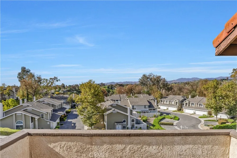 26191 La Real #E Mission Viejo, CA 92691