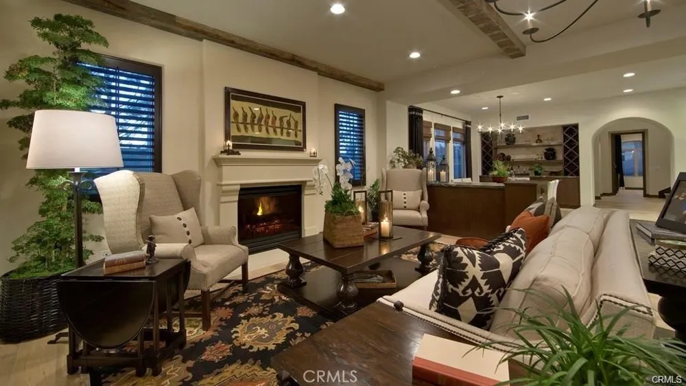 32 Lowland Irvine, CA 92602