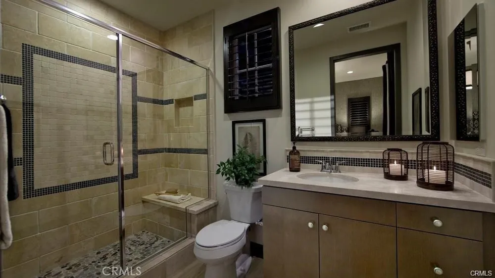32 Lowland Irvine, CA 92602