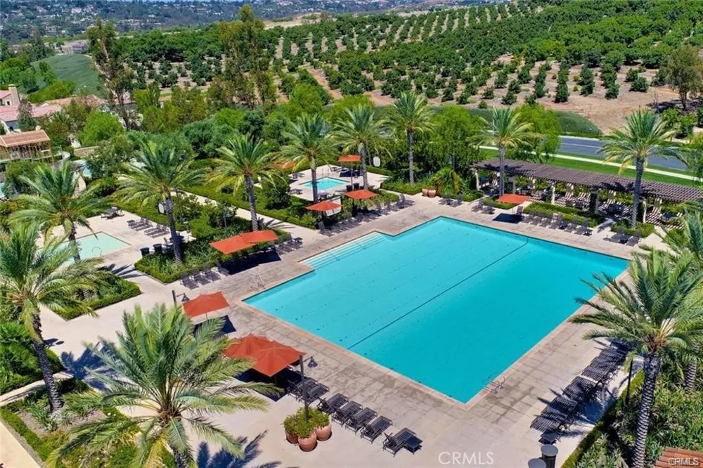 32 Lowland Irvine, CA 92602
