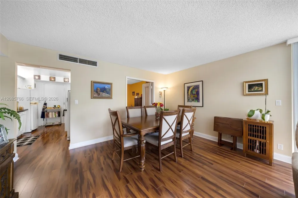 150 Ocean Lane Dr #2H Key Biscayne, FL 33149
