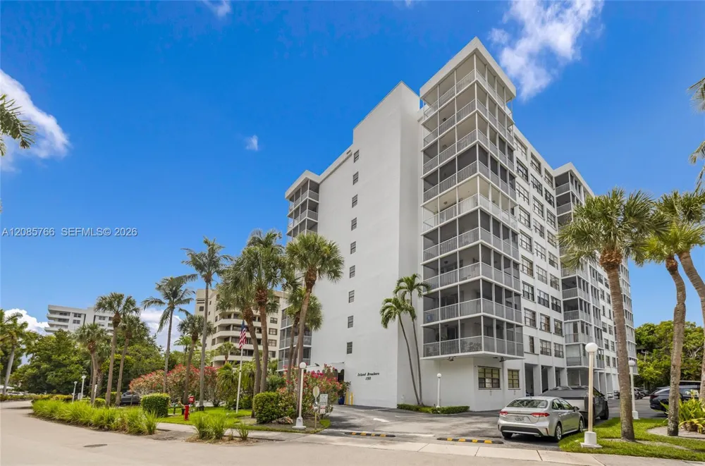 150 Ocean Lane Dr #2H Key Biscayne, FL 33149