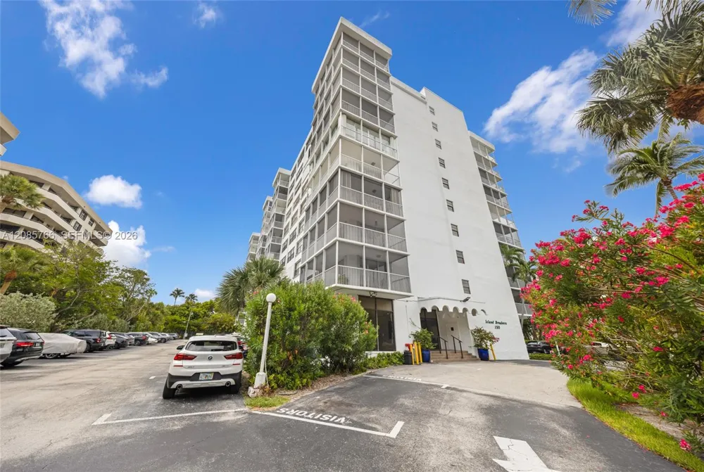 150 Ocean Lane Dr #2H Key Biscayne, FL 33149