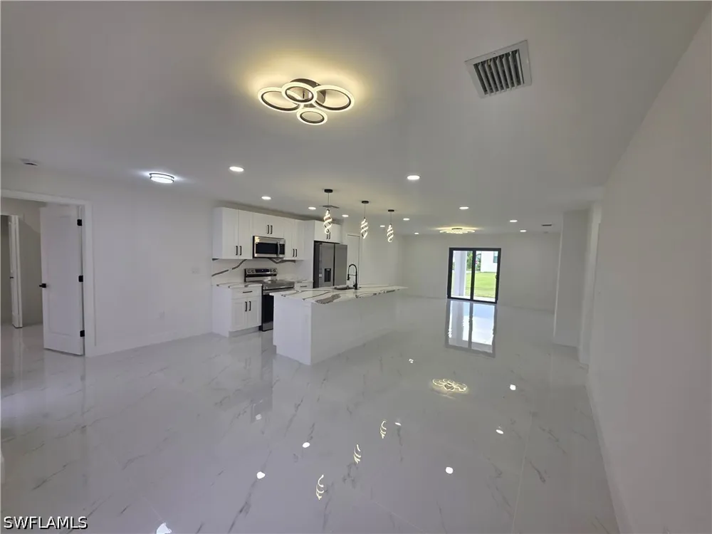 NW 21st Terrace Cape Coral, FL 33993