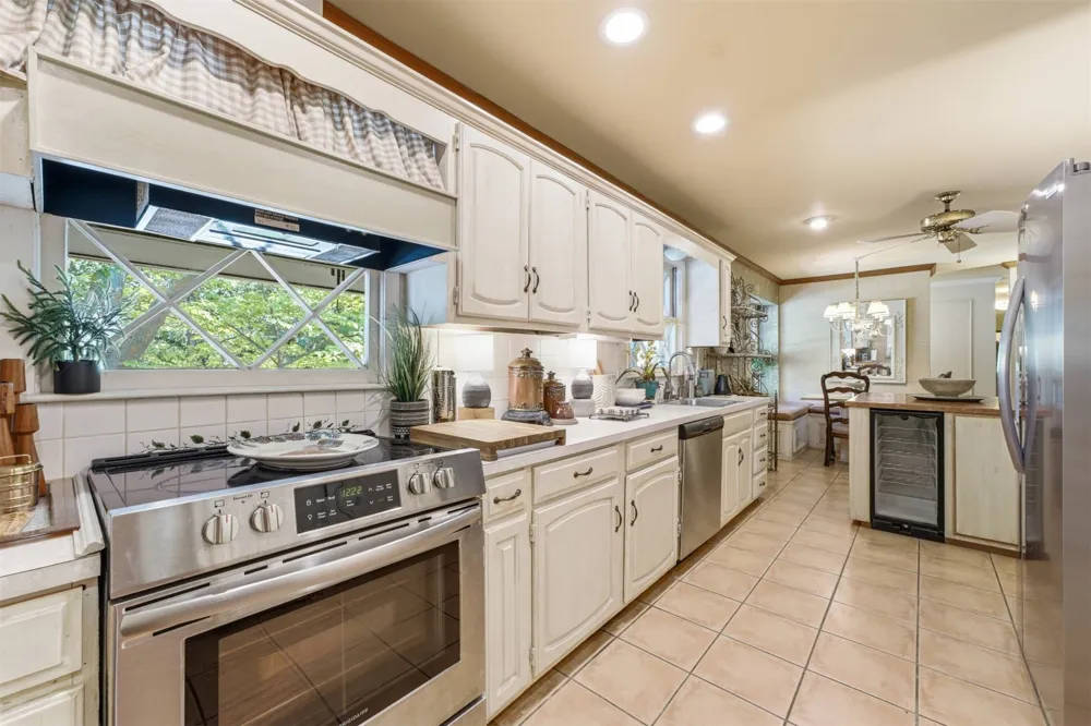 3844 E 54th Street S Tulsa, OK 74135