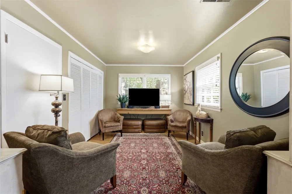 3844 E 54th Street S Tulsa, OK 74135