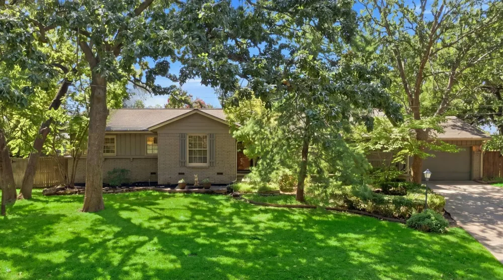 3844 E 54th Street S Tulsa, OK 74135