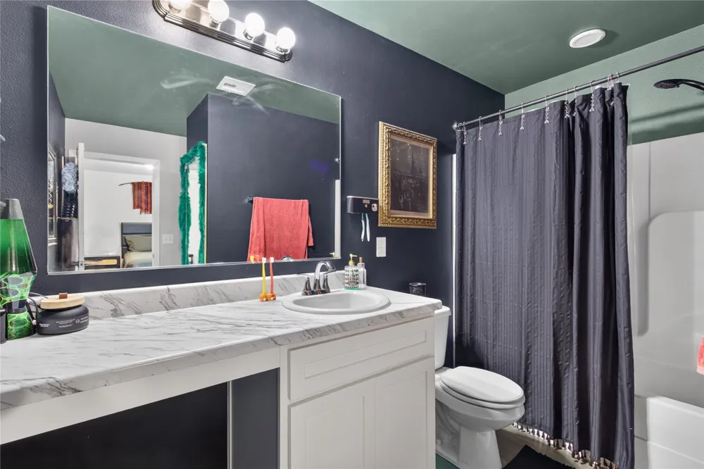 11601 S 277th East Avenue Coweta, OK 74429