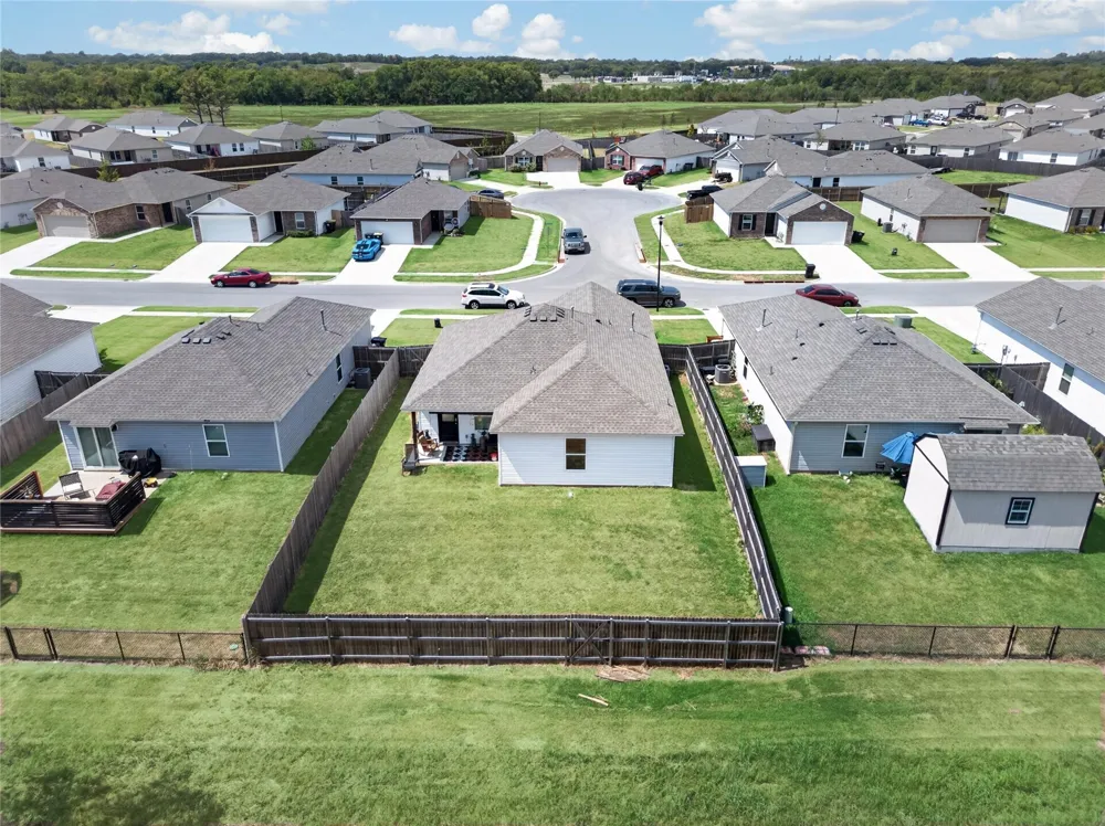 11601 S 277th East Avenue Coweta, OK 74429