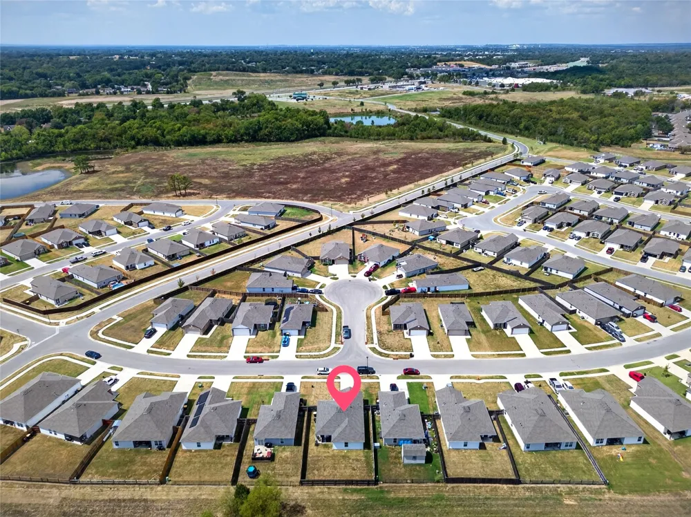 11601 S 277th East Avenue Coweta, OK 74429