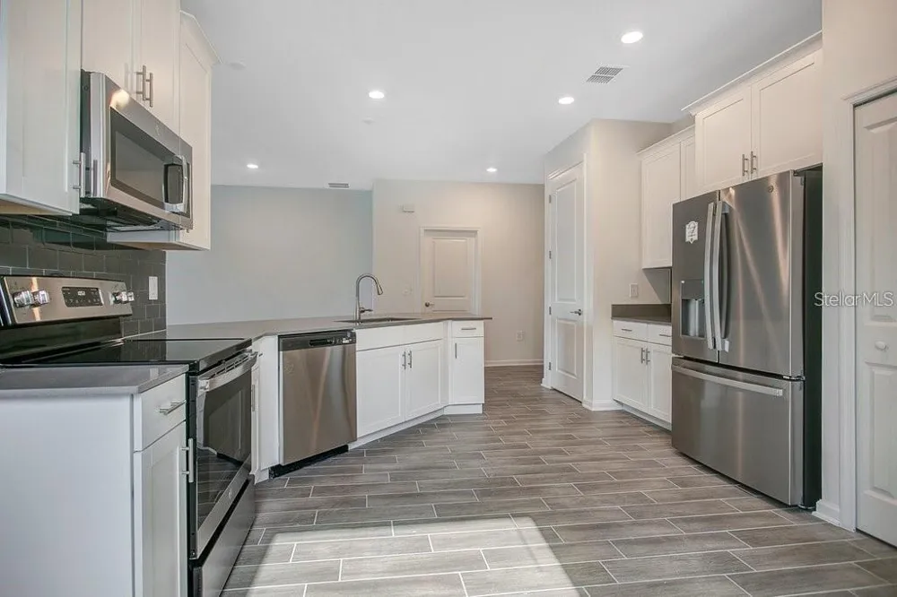 2971 CAMDEN WAY Davenport, FL 33837