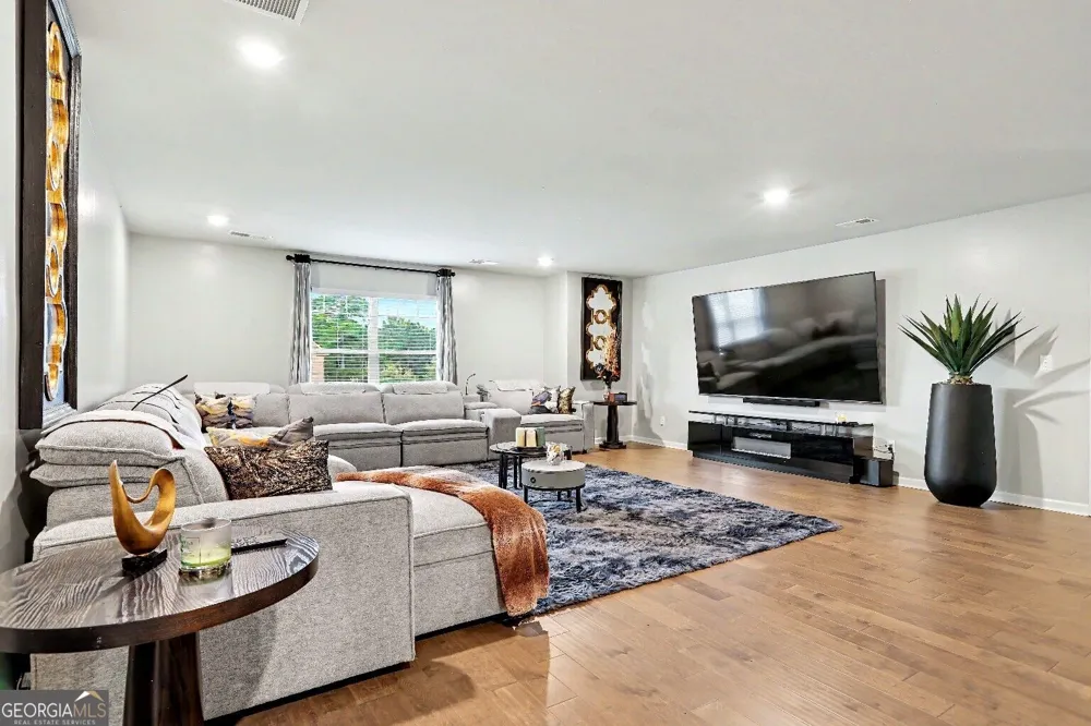 8033 Louis DR Locust Grove, GA 30248