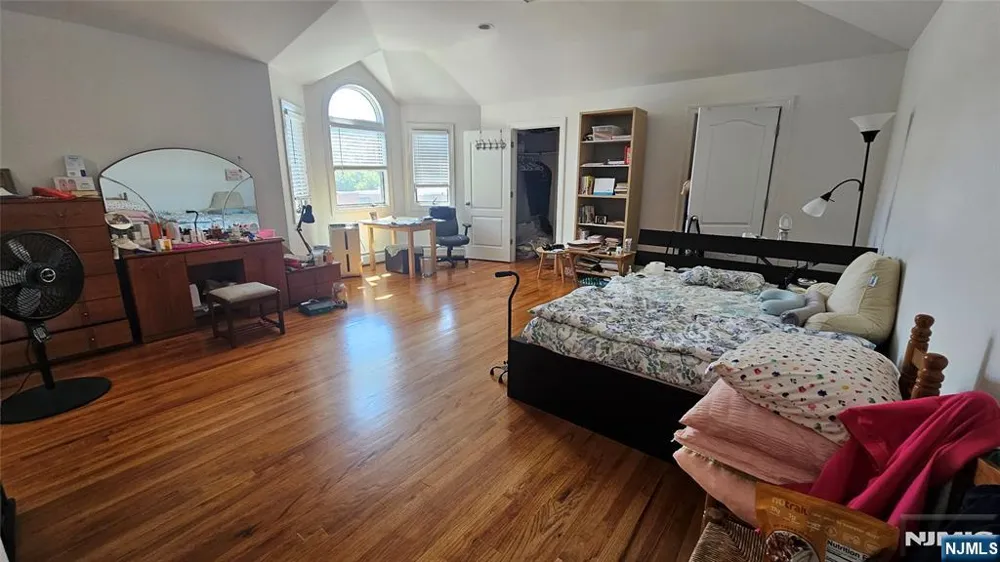 344 E Ruby Avenue A Palisades Park, NJ 07650