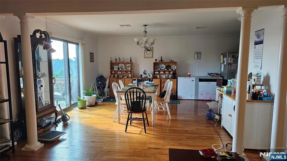 344 E Ruby Avenue A Palisades Park, NJ 07650