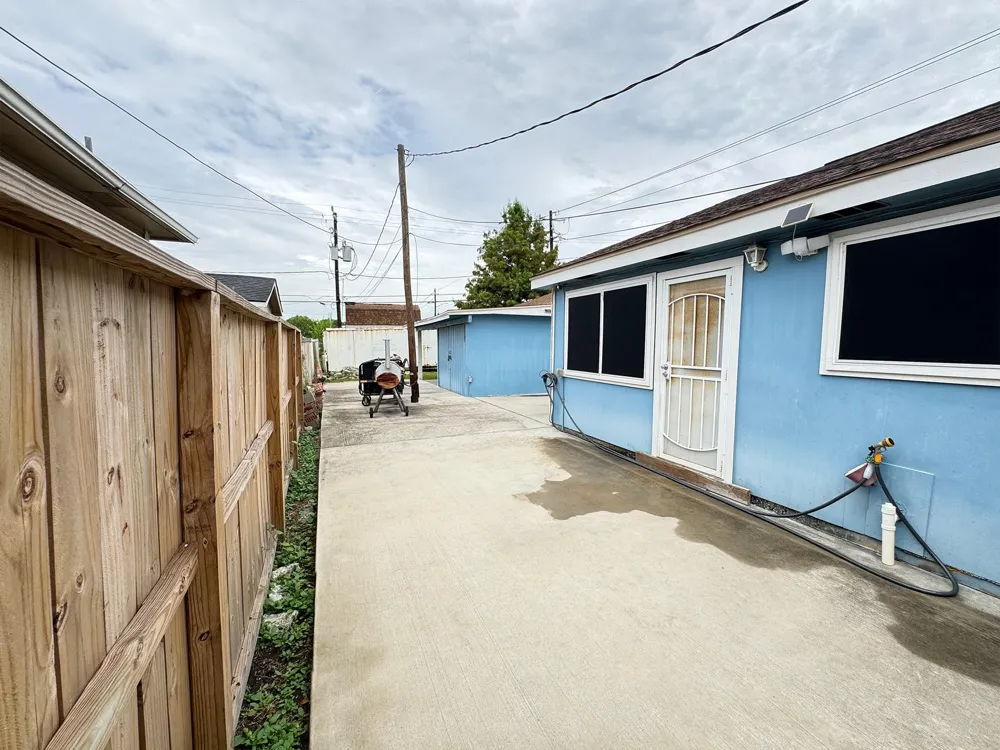 601 Illinois Street South Houston, TX 77587
