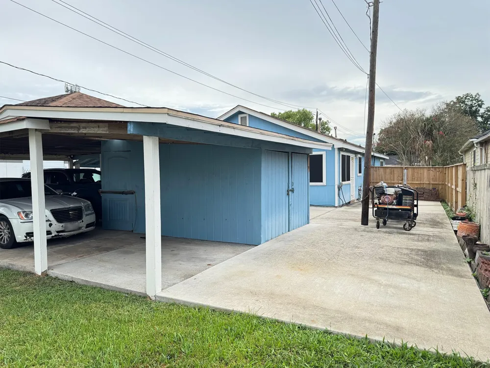 601 Illinois Street South Houston, TX 77587