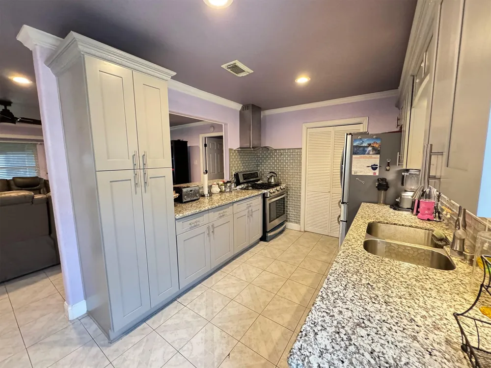601 Illinois Street South Houston, TX 77587