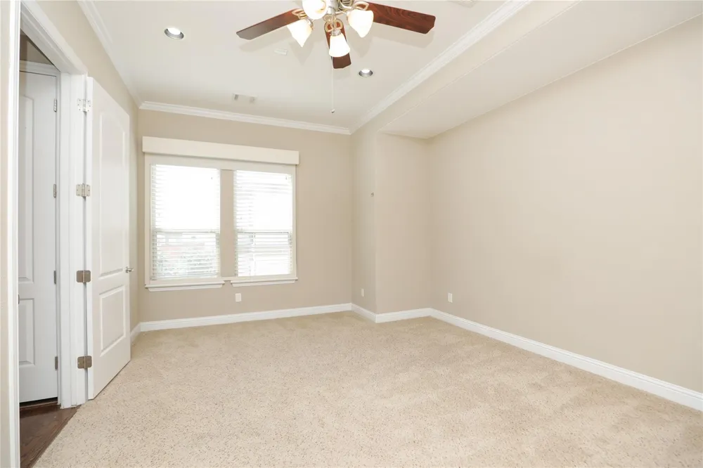1610 Knox Street #B Hockley, TX 77007