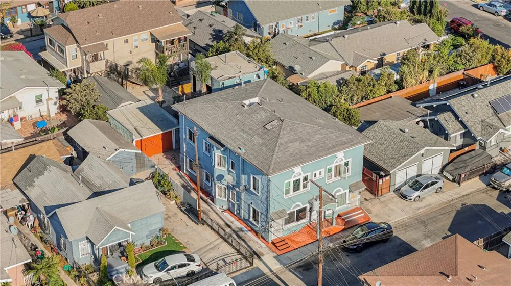 1071 Almond Court Long Beach, CA 90813
