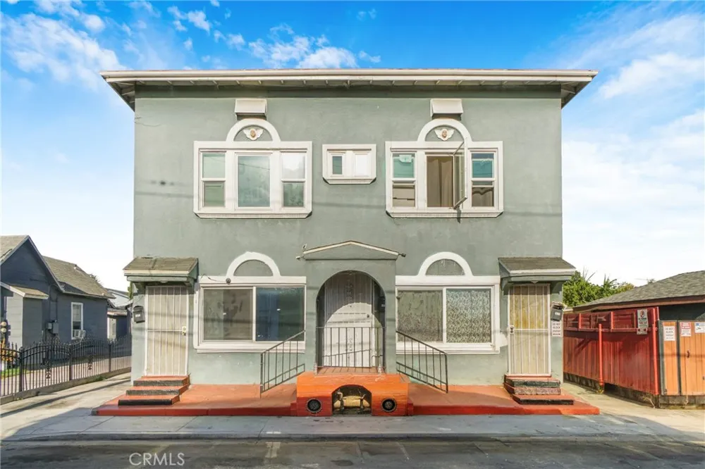 1071 Almond Court Long Beach, CA 90813
