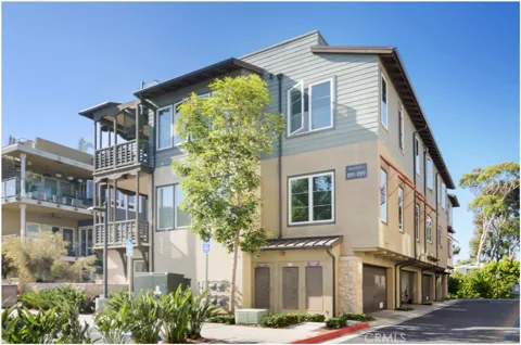 1195 Doheny