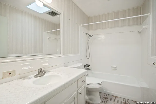 3619 WINDGAP DR San Antonio, TX 78230