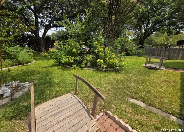 3619 WINDGAP DR San Antonio, TX 78230