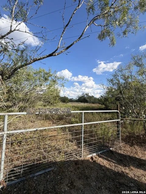 TRACT #4 Elm Creek Rd Seguin, TX 78155