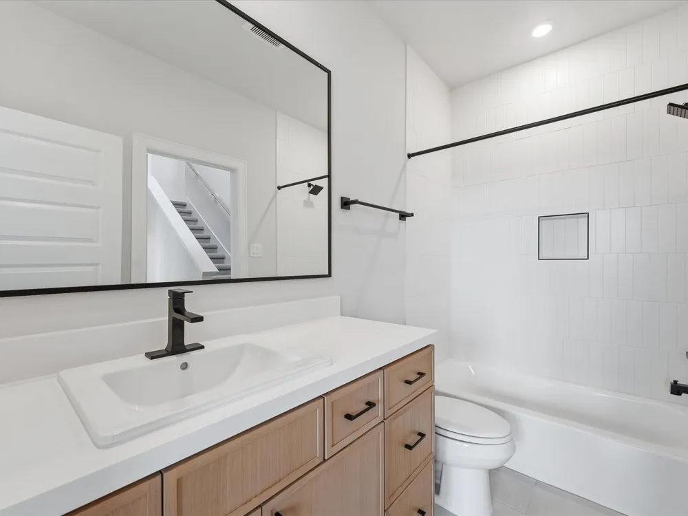 9214 Fort George Street Houston, TX 77063