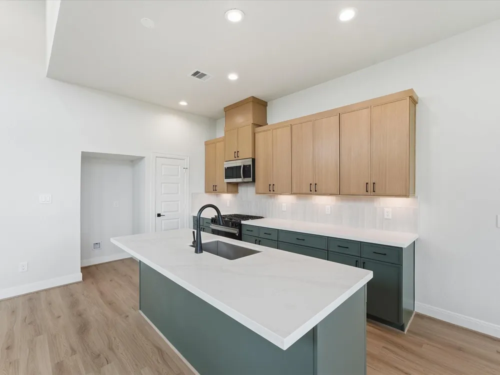 9214 Fort George Street Houston, TX 77063