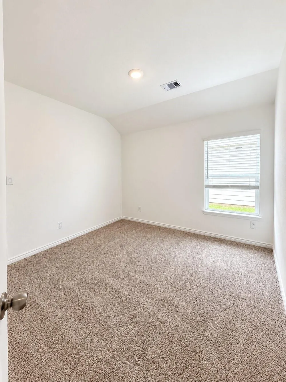 507 Oak Chase Avenue Dayton, TX 77535