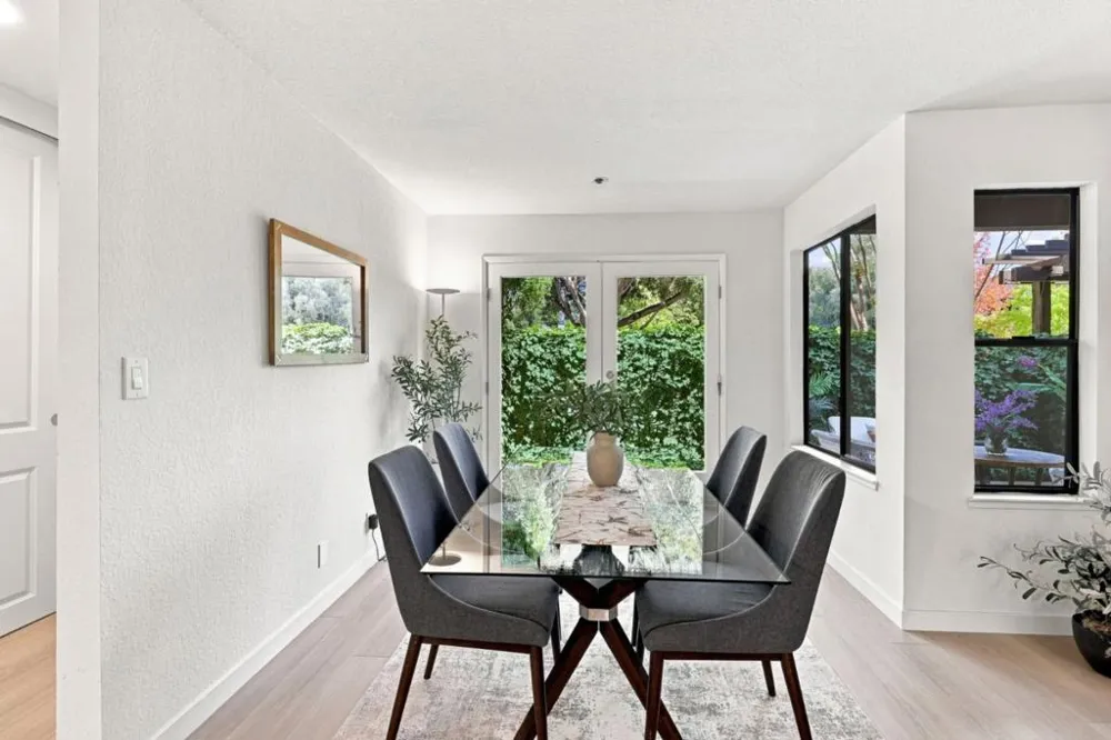 722 Ramona Street Palo Alto, CA 94301