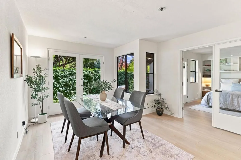 722 Ramona Street Palo Alto, CA 94301