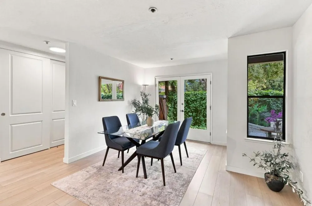722 Ramona Street Palo Alto, CA 94301