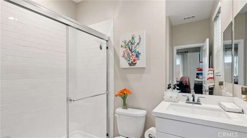 25041 Aspen Falls Canyon Country, CA 91387