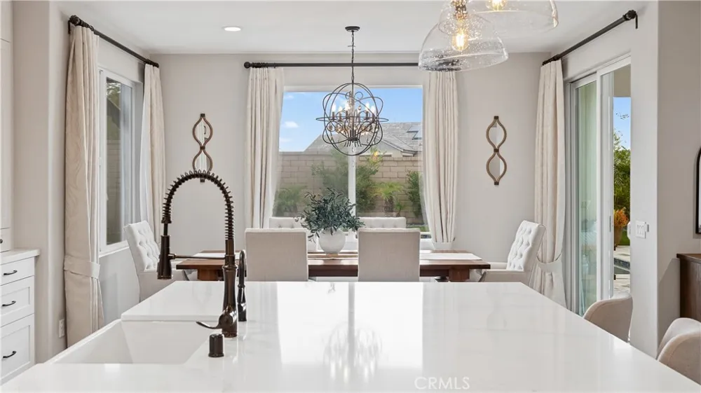 25041 Aspen Falls Canyon Country, CA 91387