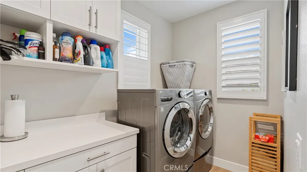 25041 Aspen Falls Canyon Country, CA 91387