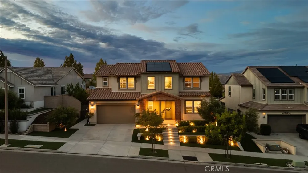 25041 Aspen Falls Canyon Country, CA 91387