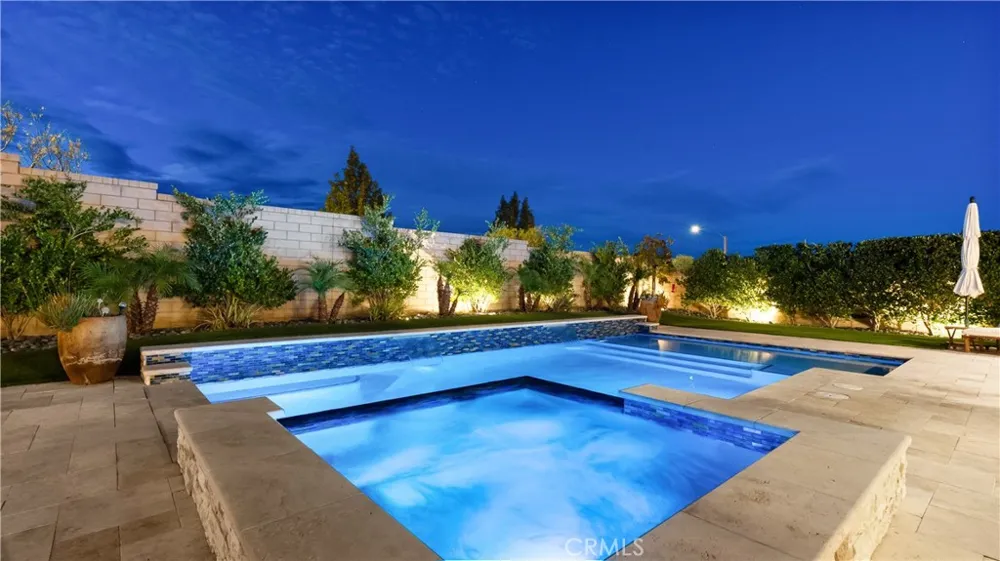 25041 Aspen Falls Canyon Country, CA 91387