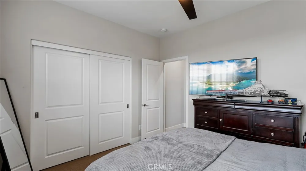 25041 Aspen Falls Canyon Country, CA 91387