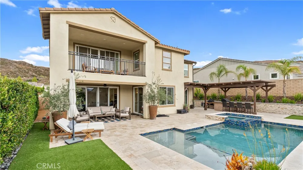25041 Aspen Falls Canyon Country, CA 91387