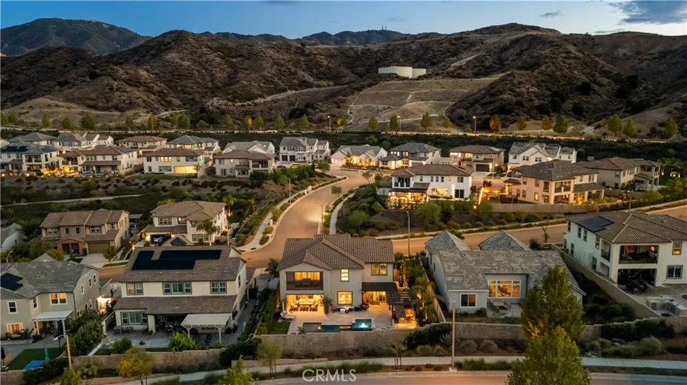 25041 Aspen Falls Canyon Country, CA 91387